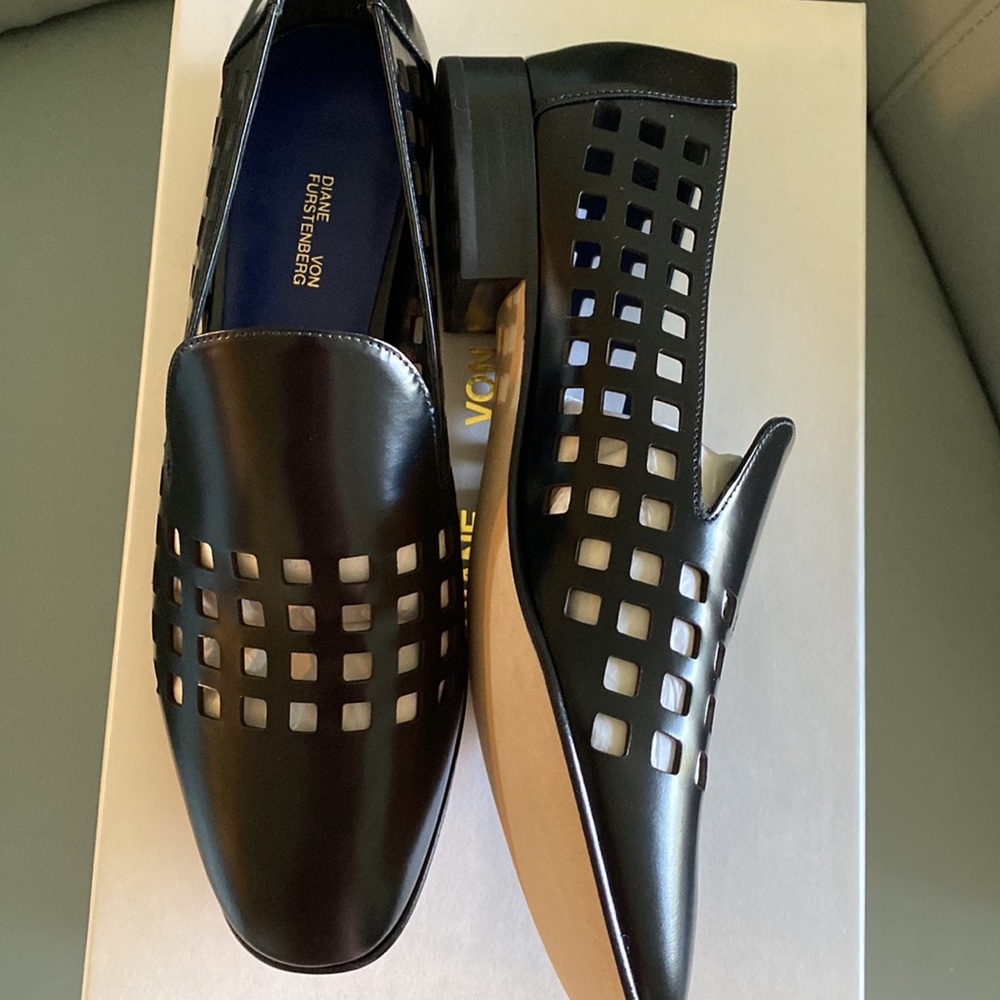 Diane von Furstenberg shoes - Picture 3 of 5